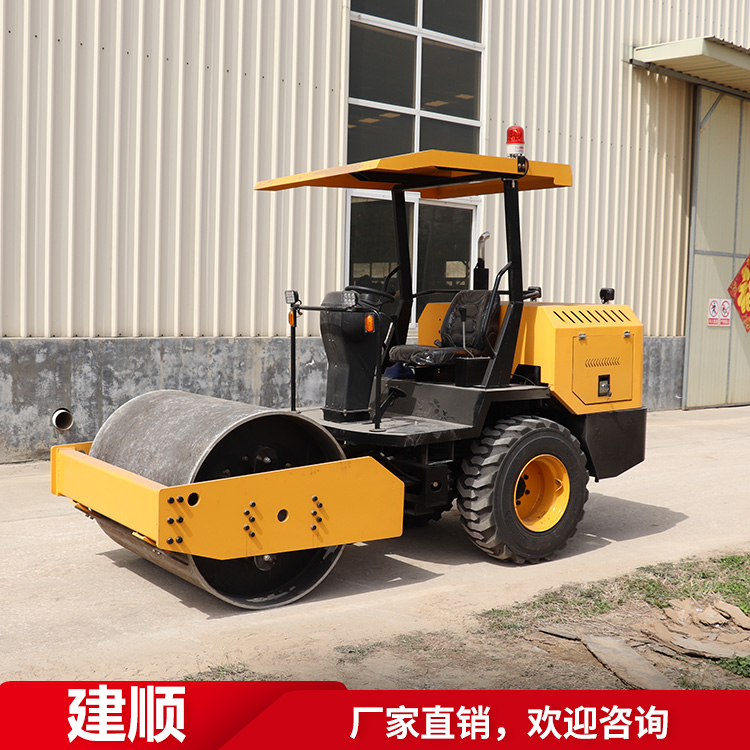 小型壓路機生產(chǎn)廠家 液壓小型壓路機供應(yīng)