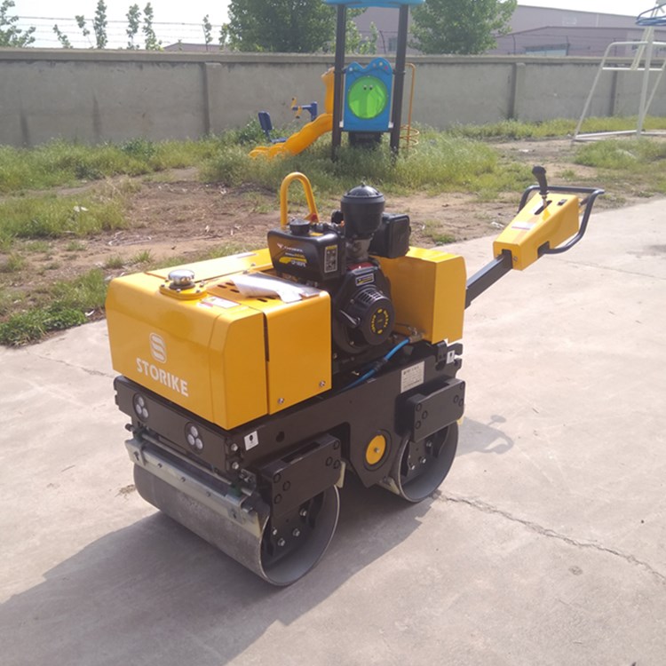 單鋼輪柴油壓路機(jī) 小型振動(dòng)壓土機(jī) 瀝青路面壓實(shí)壓路機(jī)